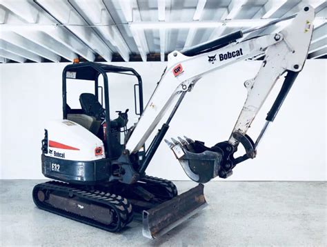 e32 r-series bobcat compact excavator|bobcat e32 excavator for sale.